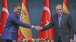 ΔΕΝ ΠΑΕΙ ΑΛΛΟ! ΑΥΤΗ ΔΕΝ ΕΙΝΑΙ ΠΛΕΟΝ Ε.Ε., ΕΙΝΑΙ ΕΝΑ ΚΟΙΝΟΒΙΟ ΕΞΑΡΤΗΜΕΝΩΝ & ΤΥΧΑΡΠΑΣΤΩΝ ΗΓΕΤΩΝ ΔΙΧΩΣ ΑΡΧΕΣ, ΑΞΙΕΣ & ΙΔΕΩΔΗ!!!